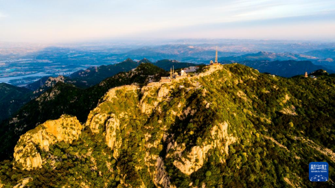 五岳之首的泰山景色（圖片來源：新華社）